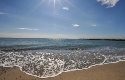 Holiday Home Saint Cyprien Plage 01