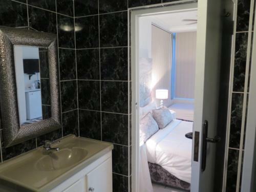 Hostal Bread & Barrel Palazzo Blouberg