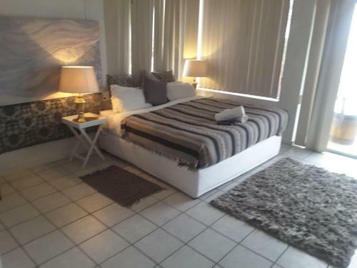 Hostal Bread & Barrel Palazzo Blouberg