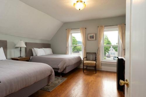 Bed & Breakfast The Karass Inn