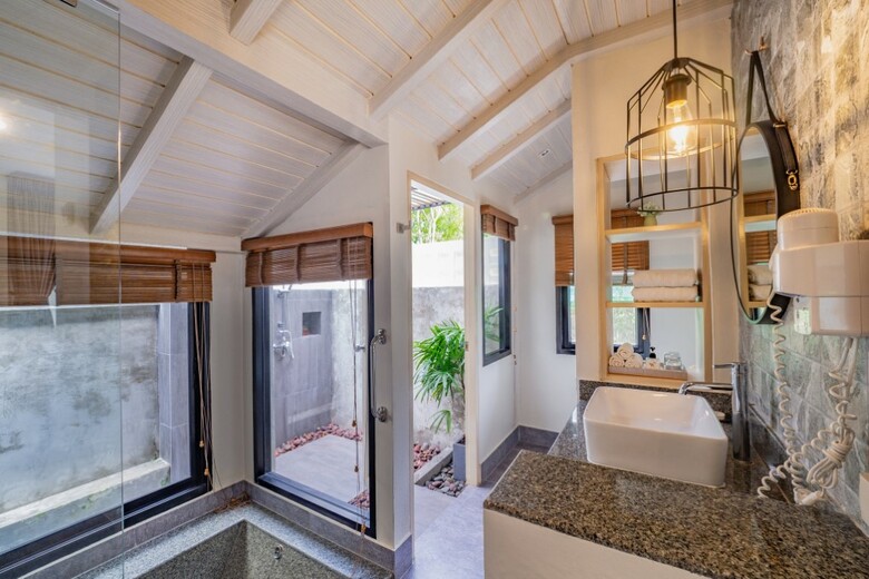 Hotel Khao Lak Emerald Beach Resort & Spa