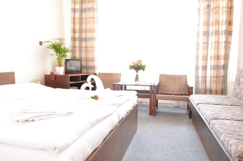 Hotel Ostas