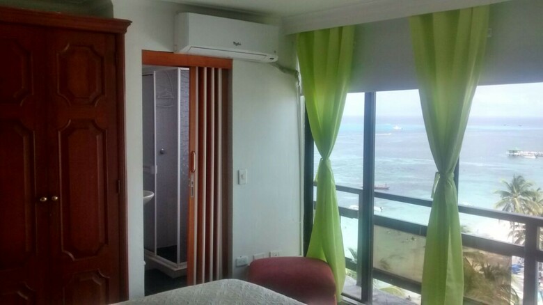 Aparthotel Kristhal Plaza
