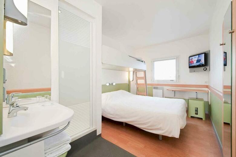Hotel Ibis Budget Brugge Centrum Station