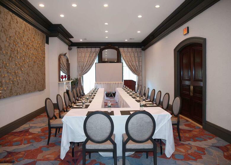 Morrison Clark Hotel