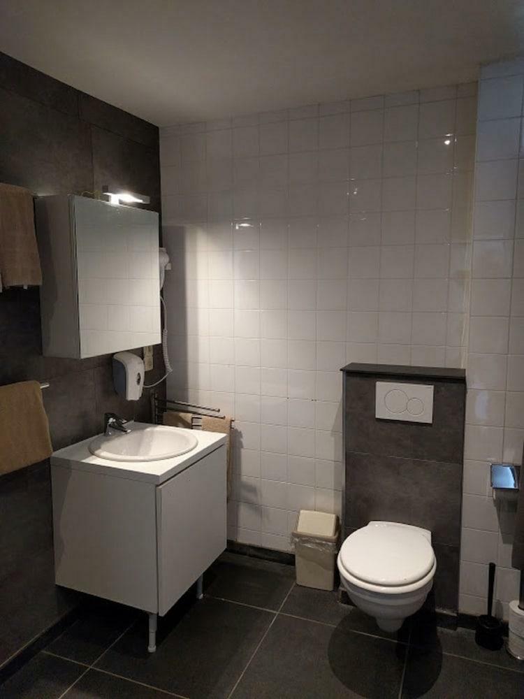 Canalview Hotel Ter Reien