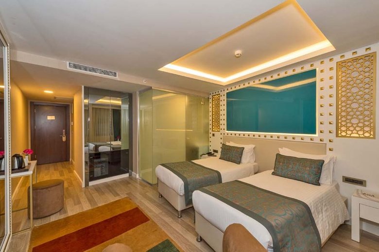 Great Fortune Hotel & Spa