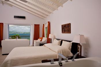 Hotel Calabash Cove Resort And Spa