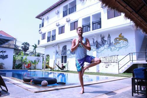 Pool Party Hostel