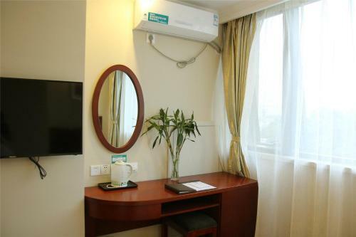 Greentree Inn Hebei Baoding Sanfeng Road Agricultural University Shell Hotel