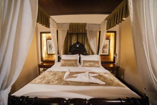 Casa Menezes - The Goan Heritage Homestay
