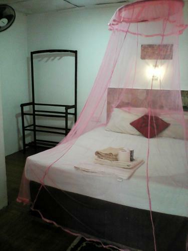 Hostal Lotus Inn Tourist Resort