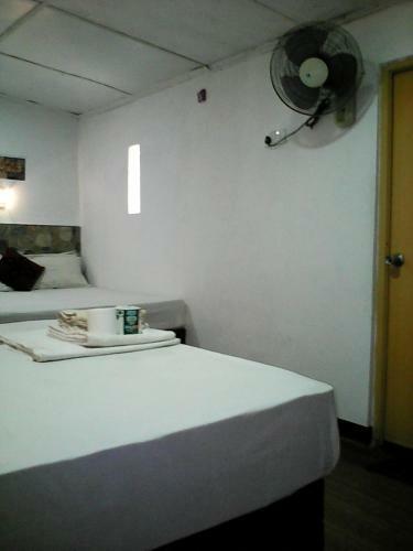 Hostal Lotus Inn Tourist Resort