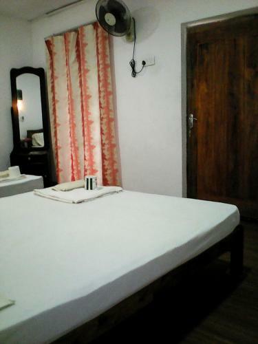 Hostal Lotus Inn Tourist Resort