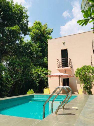 Sri Beach Bungalows And Villa