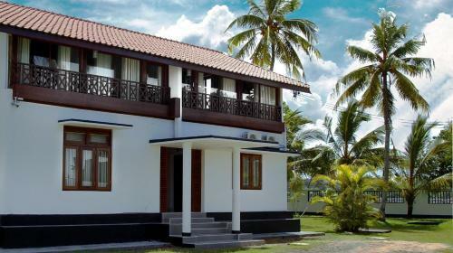 Hotel Acquabey Surf Villa
