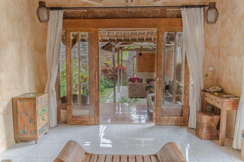 Senetan Villas And Spa Resort