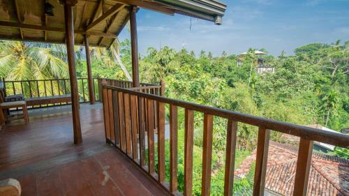 Villa Surf & Yoga Mirissa