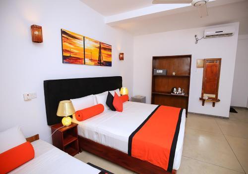 Bed & Breakfast Celestial Inn