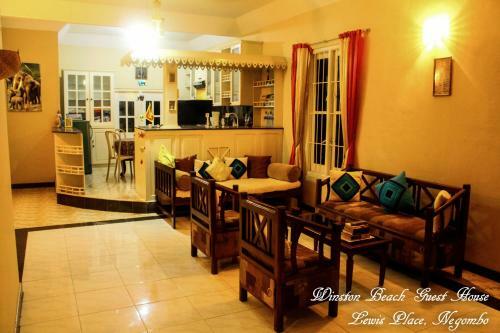Hostal Winston Dutch Canal Villa Guest House