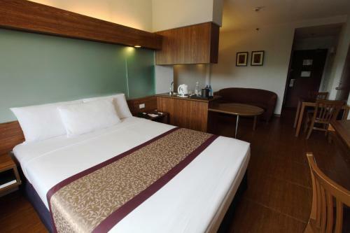 Hotel Microtel By Wyndham Baguio