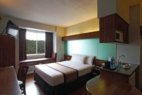 Hotel Microtel By Wyndham Baguio