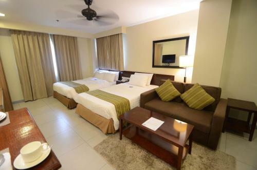 Lodge Azalea Residences Baguio