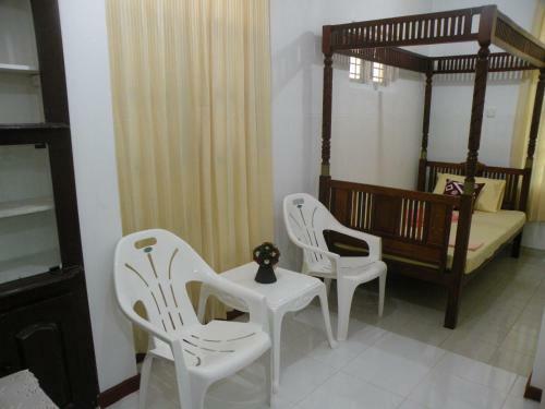 Henderson Airport Residence