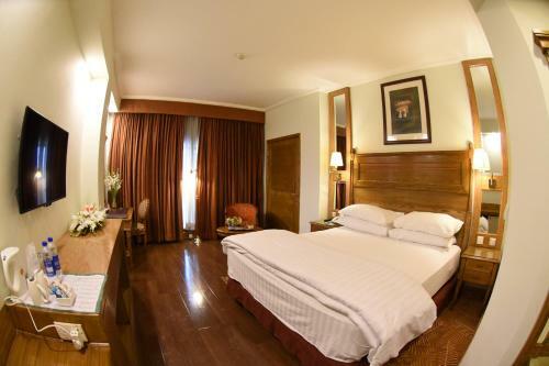 Hotel Crown Plaza Islamabad