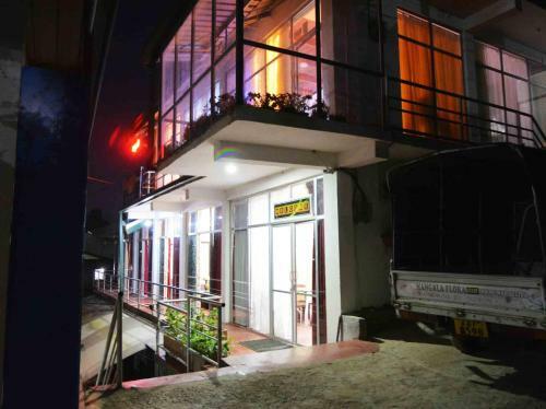 Hostal Mangala Flora