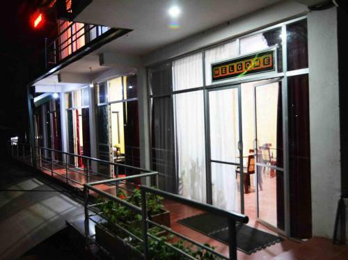 Hostal Mangala Flora