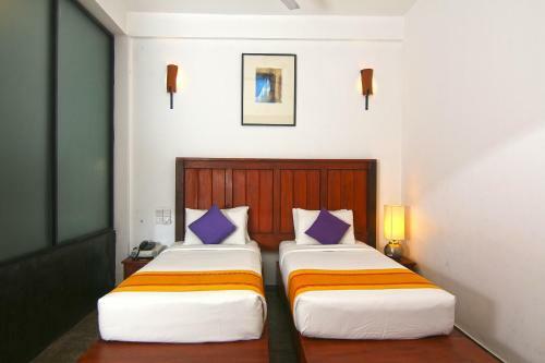 Airport City Hub Hotel