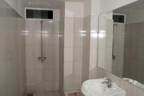 Hotel Premier Inn Davis Road
