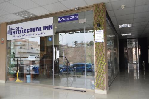 Hotel Intellectual Inn, Bahria Town