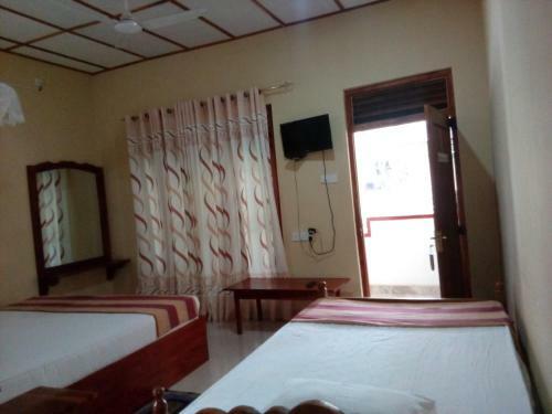 Hostal Ruins View Holiday Resort