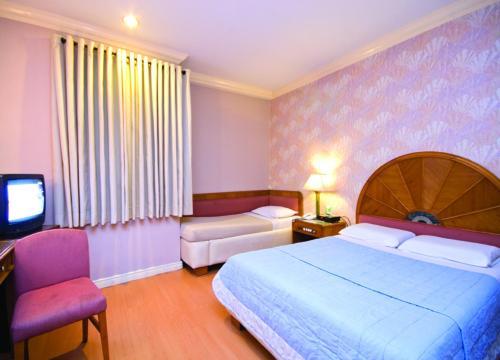 Grand City Hotel Inc.