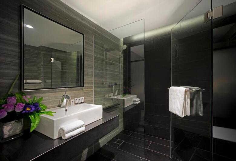 Hotel 81 Opera