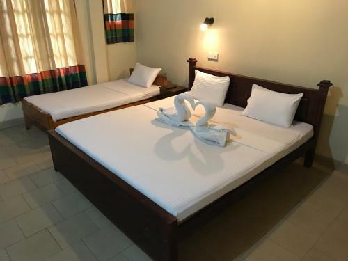 Hotel Inamaluwa Inn