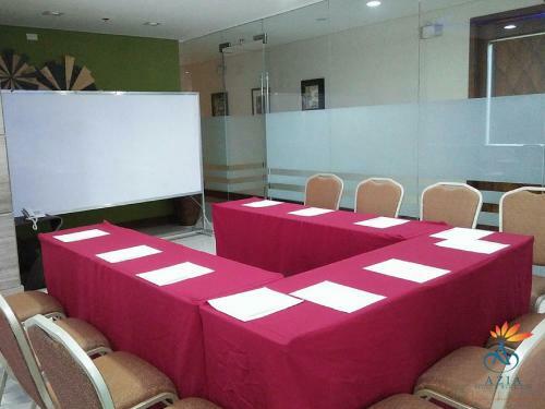 Hotel Azia Suites And Residences