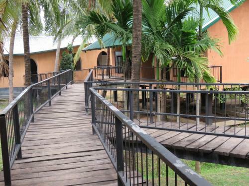 Isiwara Paura Aurveda Lodge
