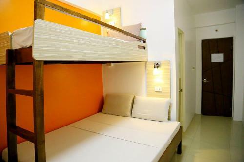 Hotel Travelbee Business Inn