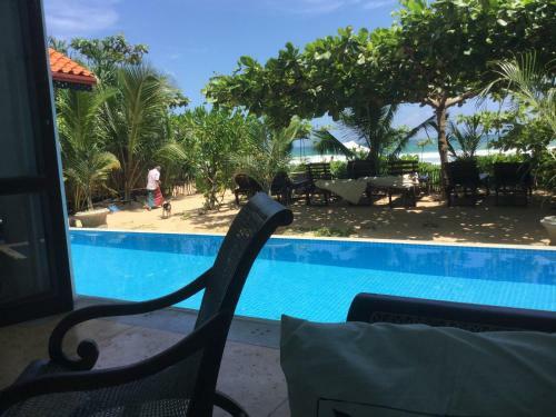 Hotel Talalla Bay Beach