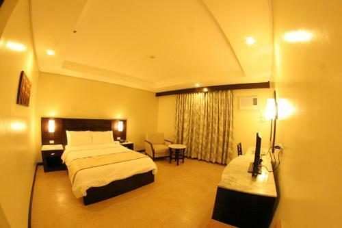 Hotel Coron Westown Resort