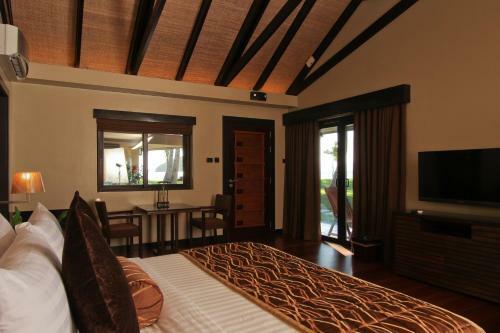 Hotel Two Seasons Coron Island Resort & Spa