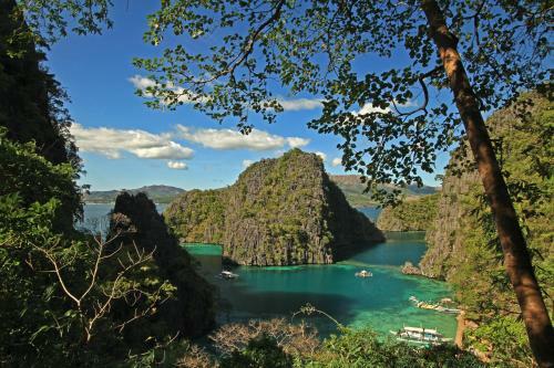 Hotel Two Seasons Coron Island Resort & Spa