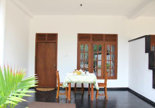 Anara Villa