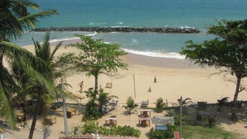Hostal Shanika Beach Inn