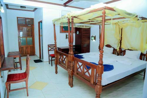 Hostal Gayana Guest House