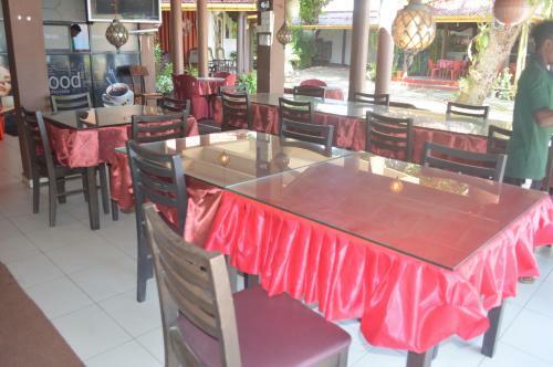 Hostal Gayana Guest House