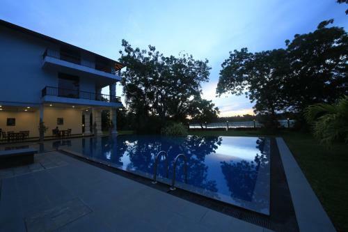 Hotel Diya Dahara Resort